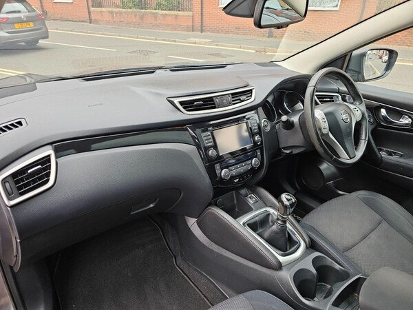 Used Nissan Qashqai 2015 for sale - 75741055: Photo 24