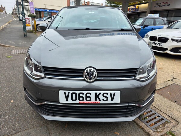 Used Volkswagen Polo 2016 for sale - 76295543: Photo 10