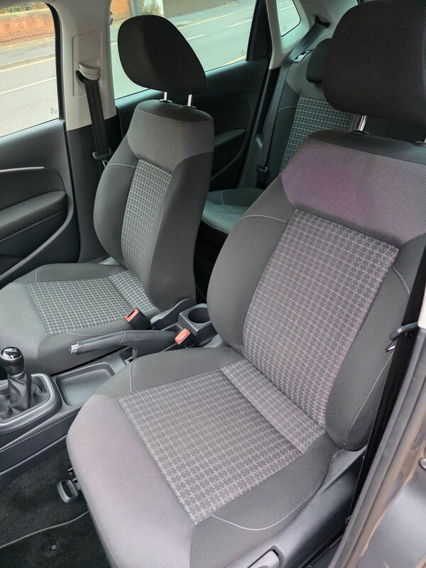 Used Volkswagen Polo 2016 for sale - 76295543: Photo 22