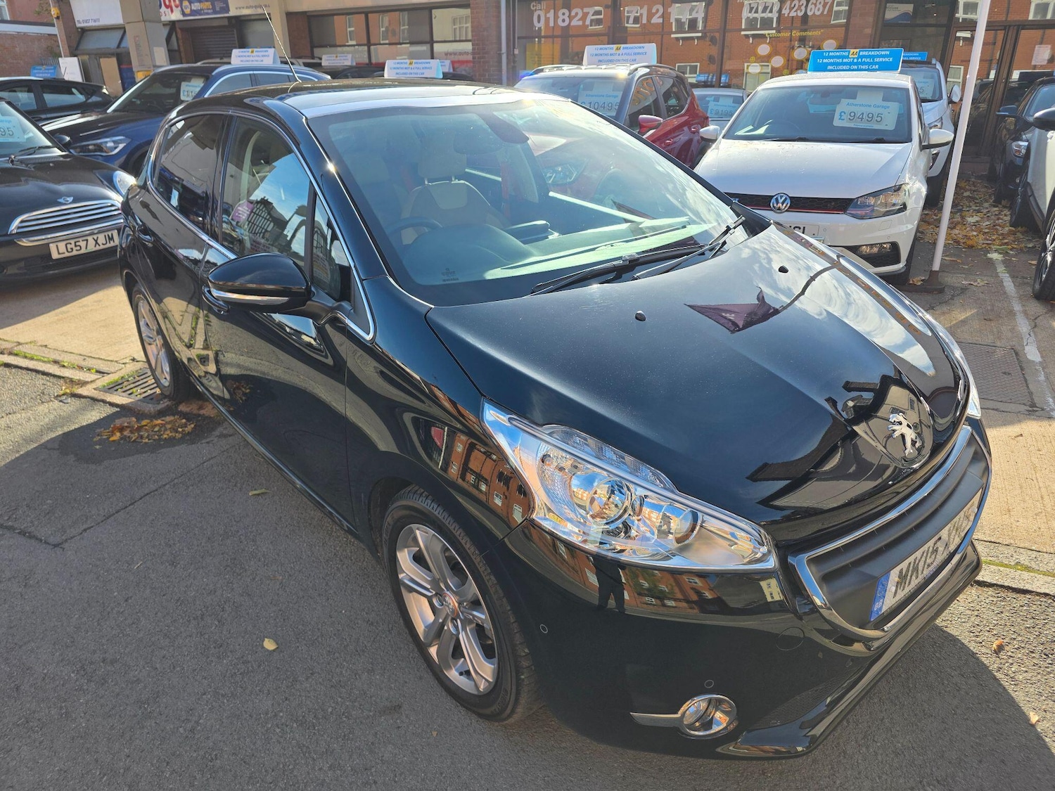 Used Peugeot 208 2015 for sale - 76398838: Photo 2