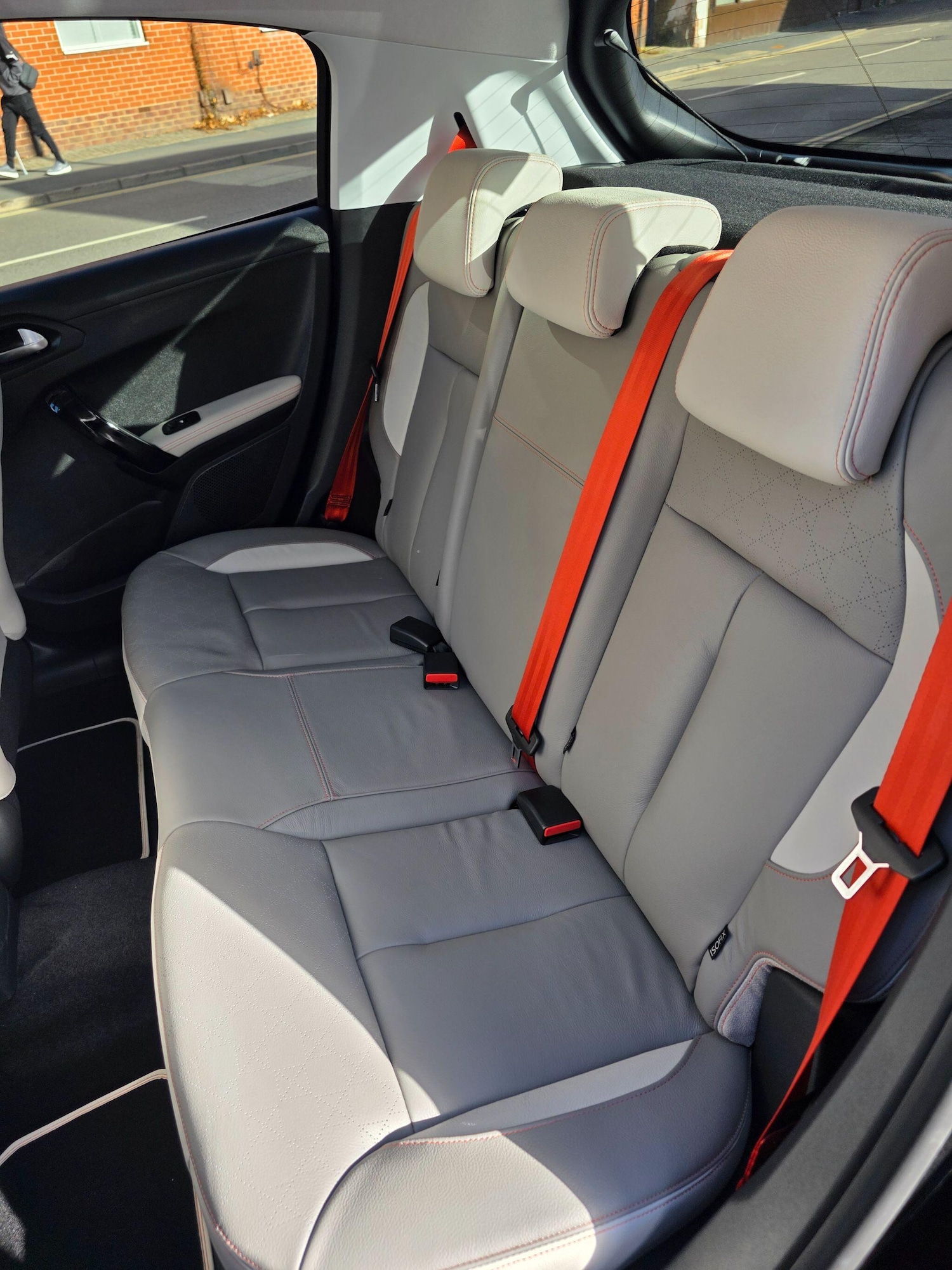 Used Peugeot 208 2015 for sale - 76398838: Photo 23