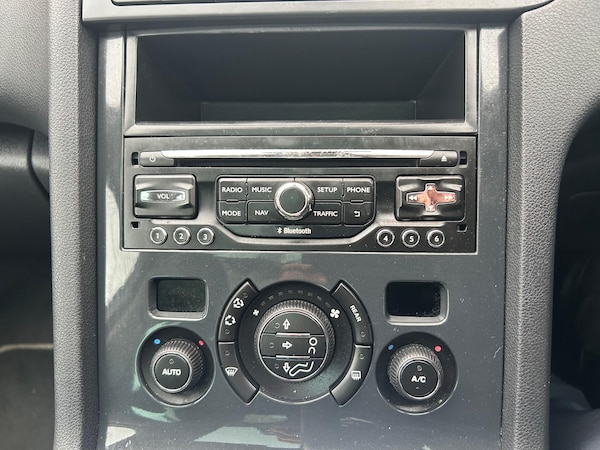 Used Peugeot 5008 2014 for sale - 76167324: Photo 23