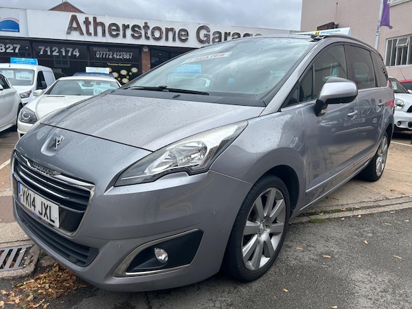 Used Peugeot 5008 2014 for sale - 76167324: Photo 4