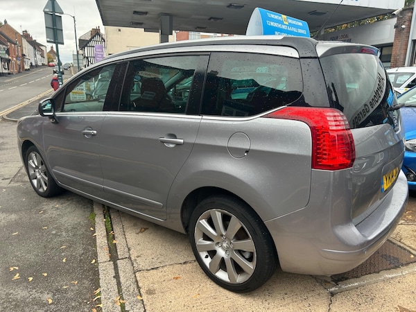 Used Peugeot 5008 2014 for sale - 76167324: Photo 5