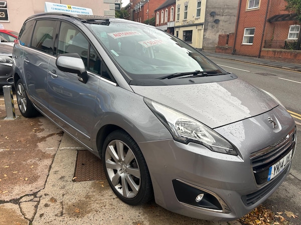 Used Peugeot 5008 2014 for sale - 76167324: Photo 6