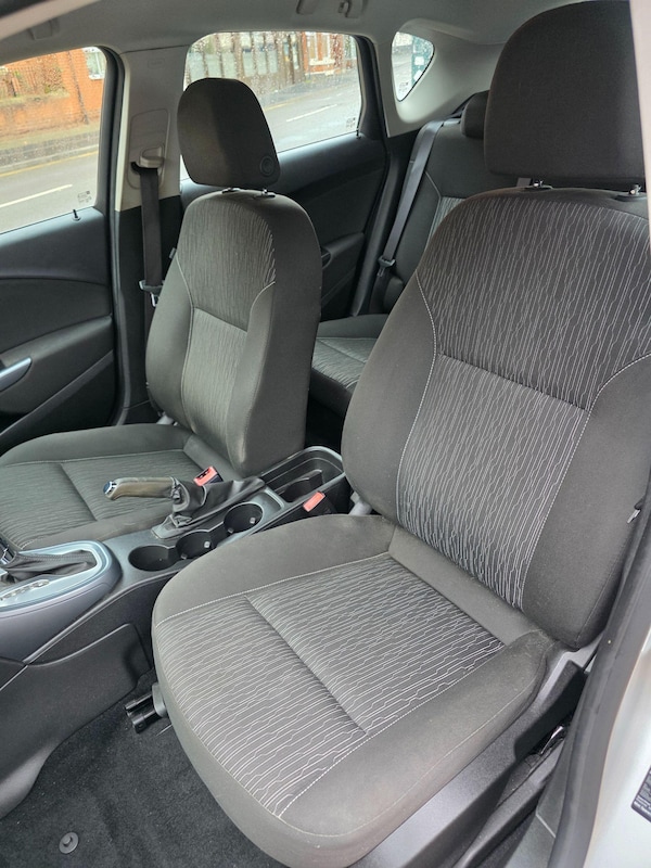 Used Vauxhall Astra 2013 for sale - 76227365: Photo 22