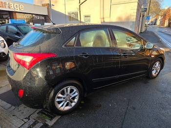 Used Hyundai i30 2012 for sale - 76619989: Photo