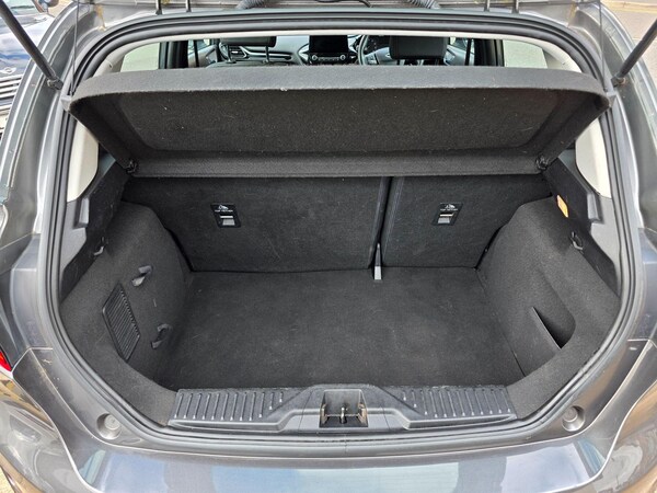 Used Ford Fiesta 2019 for sale - 76137659: Photo 13