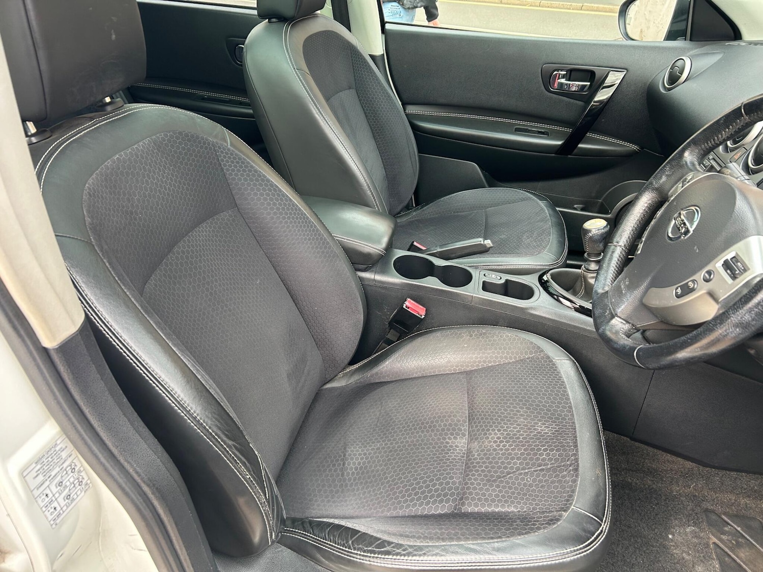 Used Nissan Qashqai 2013 for sale - 76153044: Photo 11