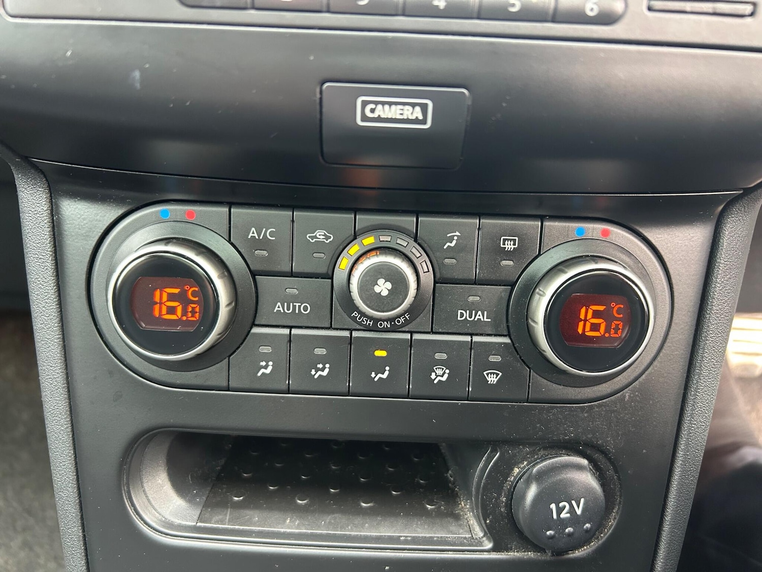 Used Nissan Qashqai 2013 for sale - 76153044: Photo 9