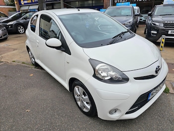 Used Toyota AYGO 2012 for sale - 75589399: Photo