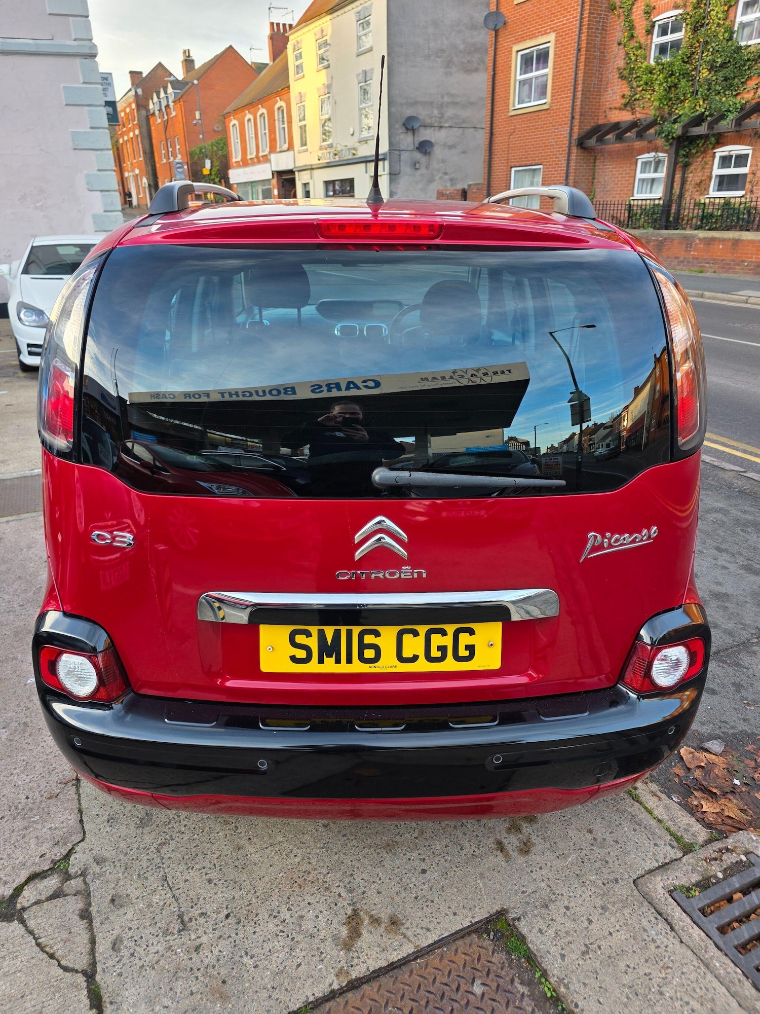 Used Citroen C3 Picasso 2016 for sale - 76743126: Photo 12