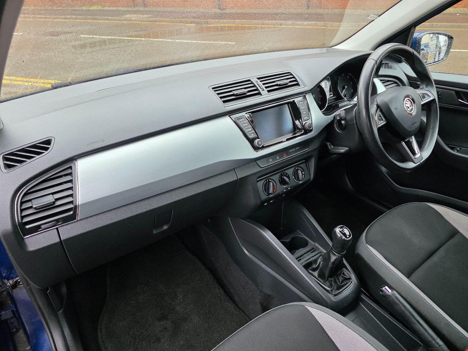 Used Skoda Fabia 2017 for sale - 76994027: Photo 24