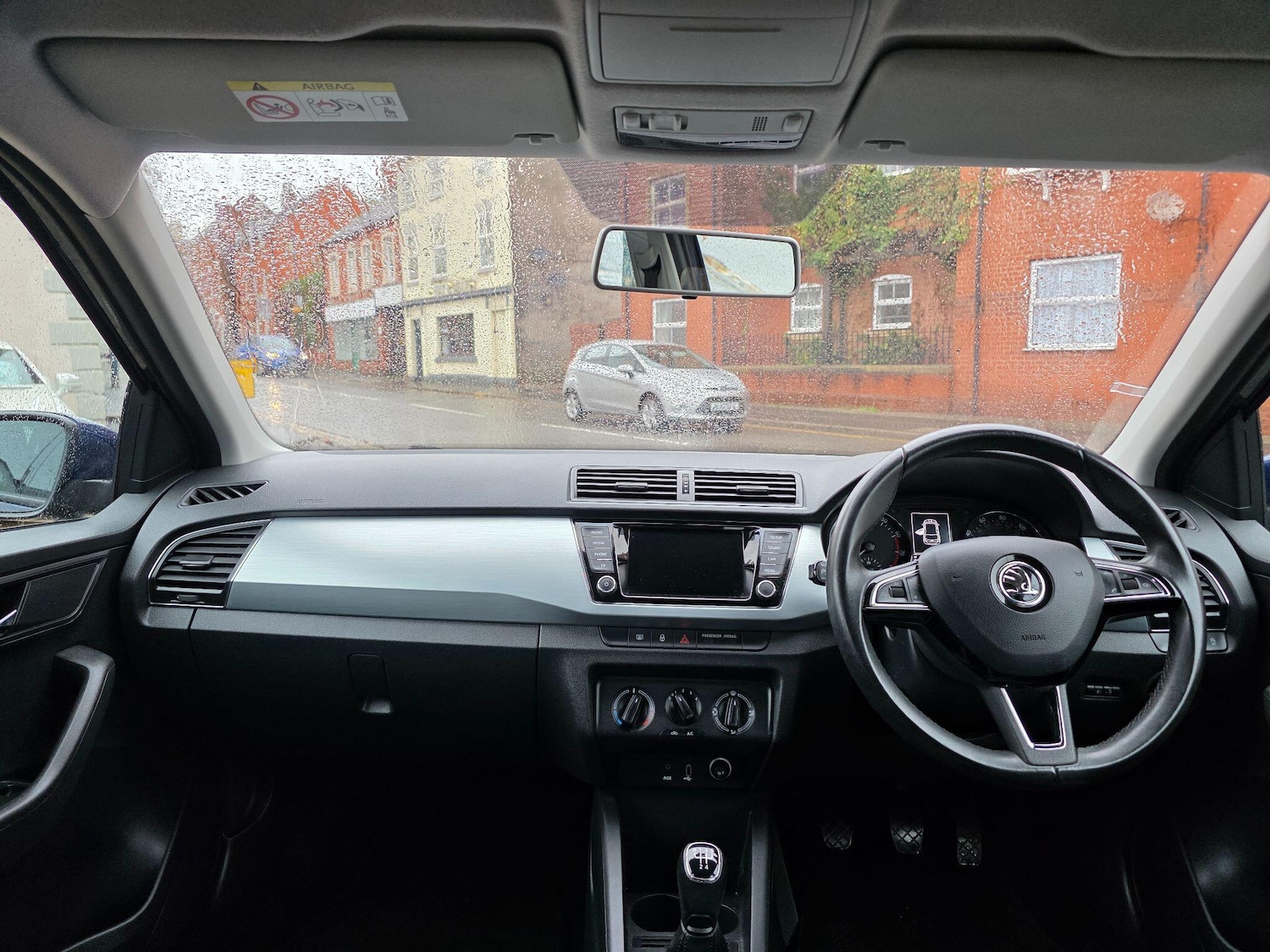 Used Skoda Fabia 2017 for sale - 76994027: Photo 25