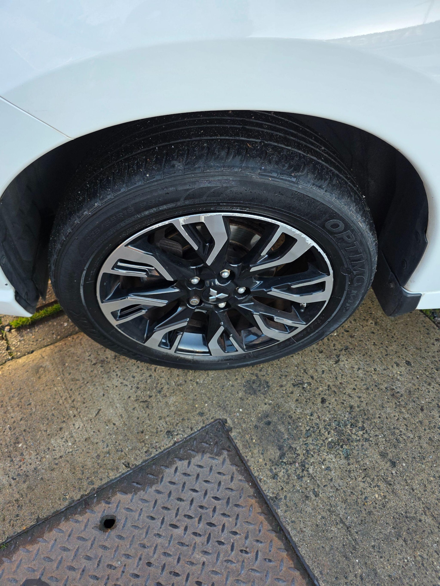 Used Mitsubishi Outlander 2017 for sale - 77598542: Photo 17