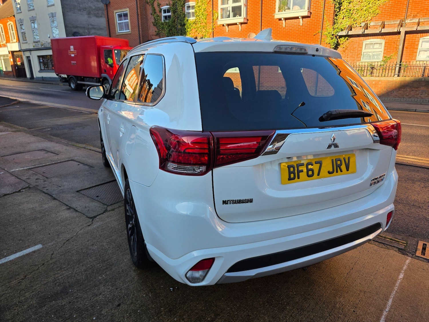 Used Mitsubishi Outlander 2017 for sale - 77598542: Photo 9