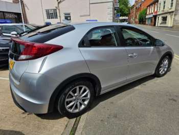 Used Honda Civic 2014 for sale - 74750918: Photo