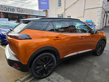 Used Peugeot E-2008 2020 for sale - 76926248: Photo