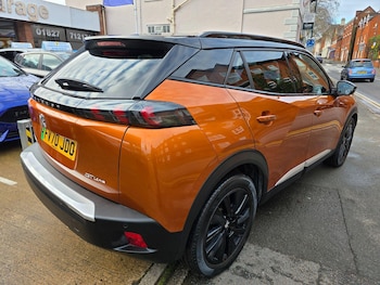 Used Peugeot E-2008 2020 for sale - 76926248: Photo