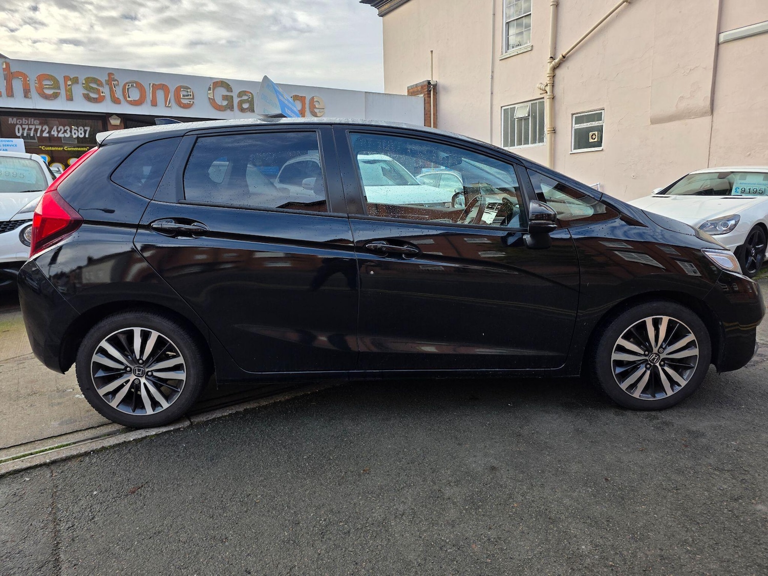 Used Honda Jazz 2016 for sale - 76839296: Photo 14