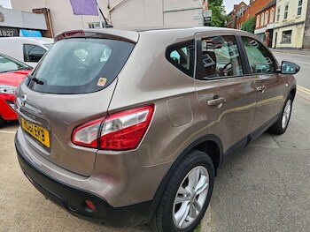 Used Nissan Qashqai 2011 for sale - 75350716: Photo