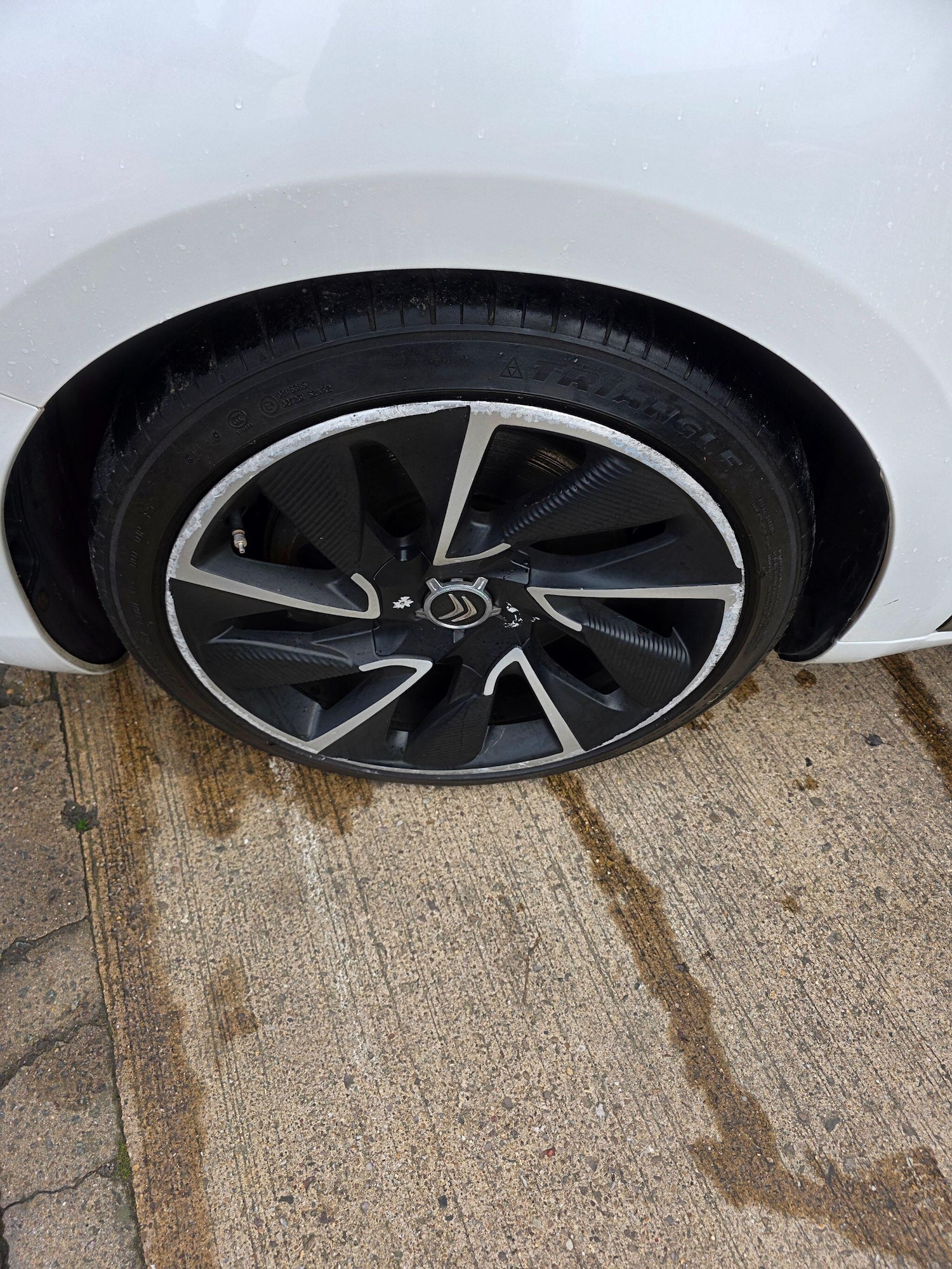 Used Citroen DS5 2014 for sale - 77016808: Photo 16