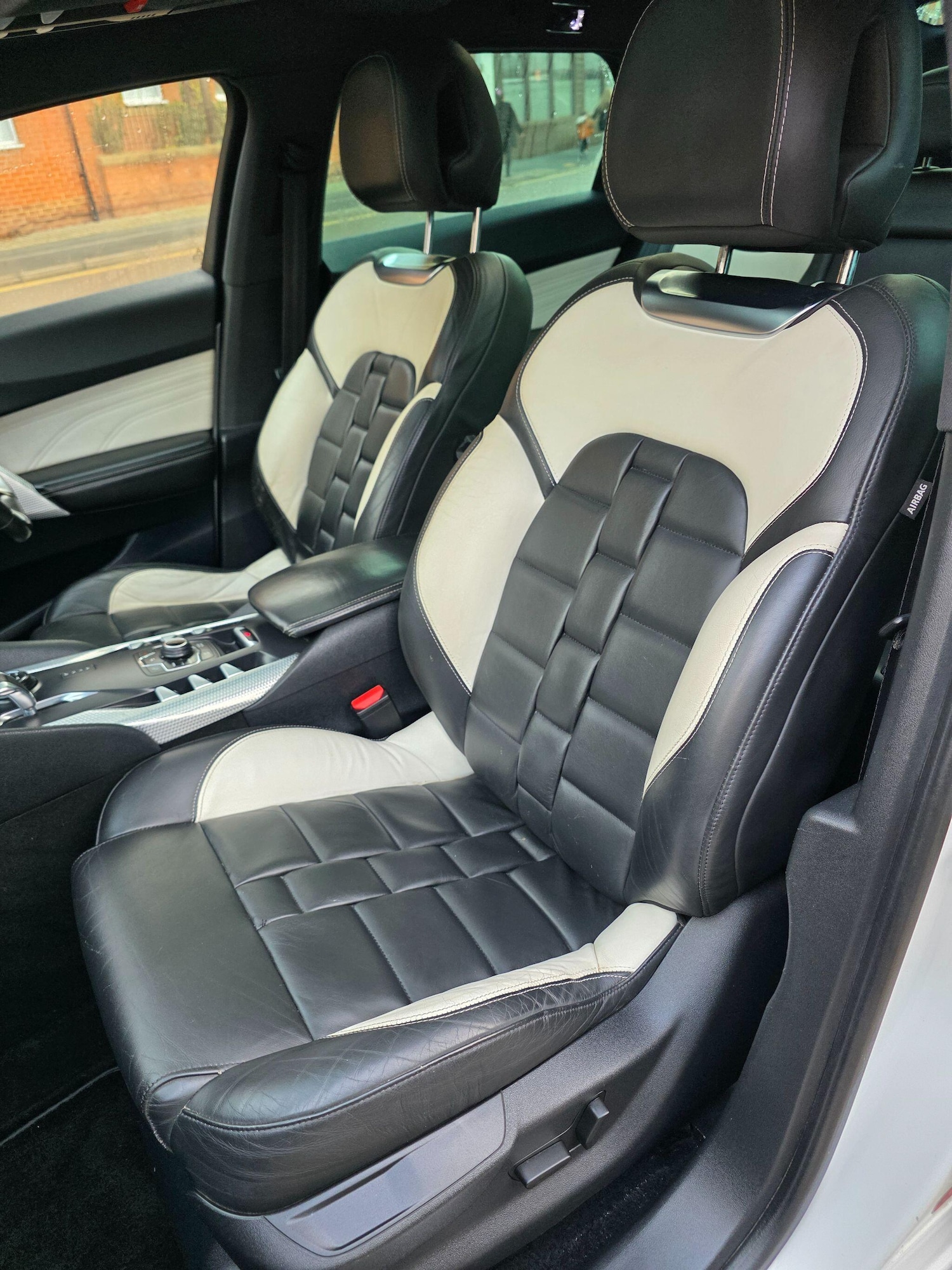 Used Citroen DS5 2014 for sale - 77016808: Photo 22