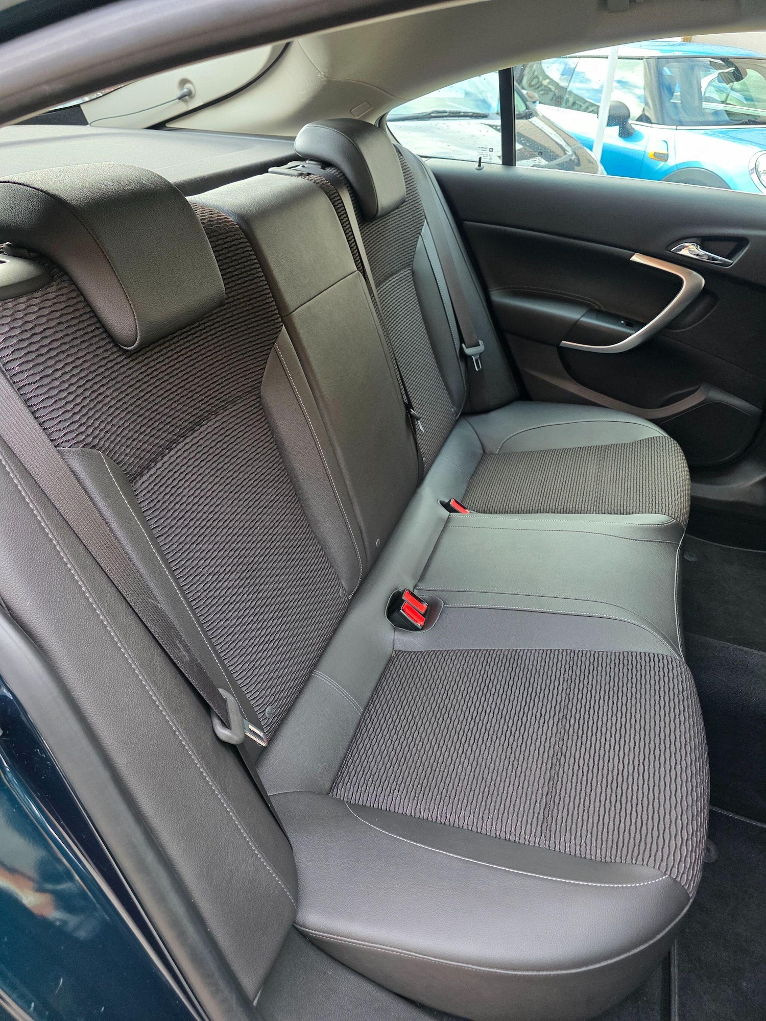 Used Vauxhall Insignia 2017 for sale - 77049879: Photo 21