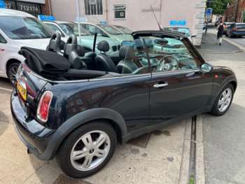 Used MINI Convertible 2007 for sale - 75351611: Photo
