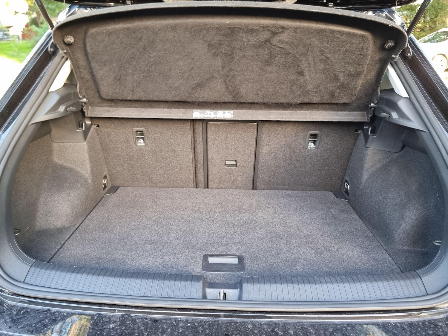 Used Volkswagen T-Roc 2021 for sale - 76989552: Photo 20