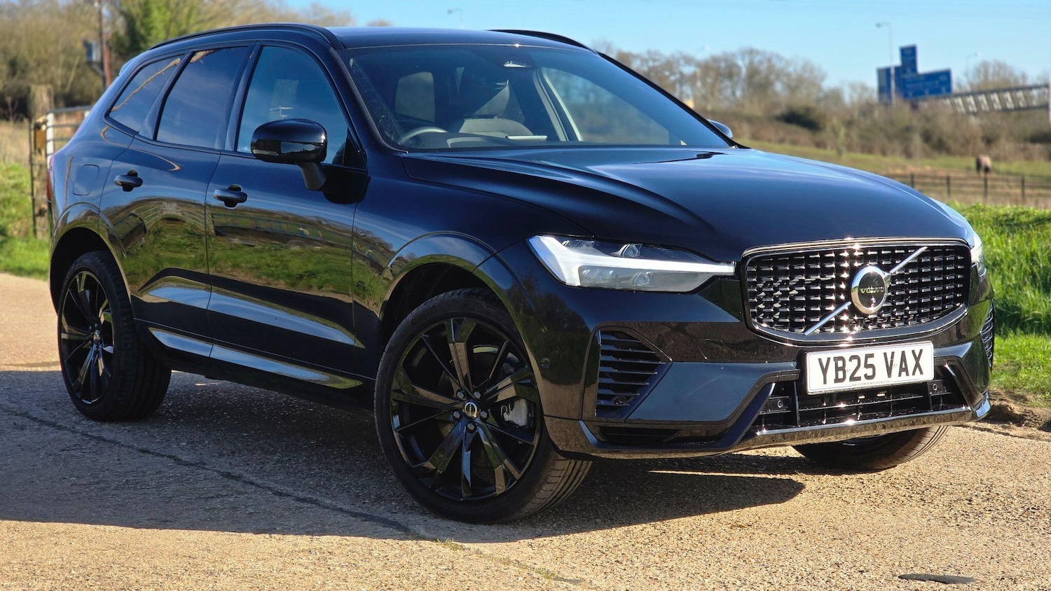 Used Volvo XC60 2025 for sale - 77723156: Photo 1