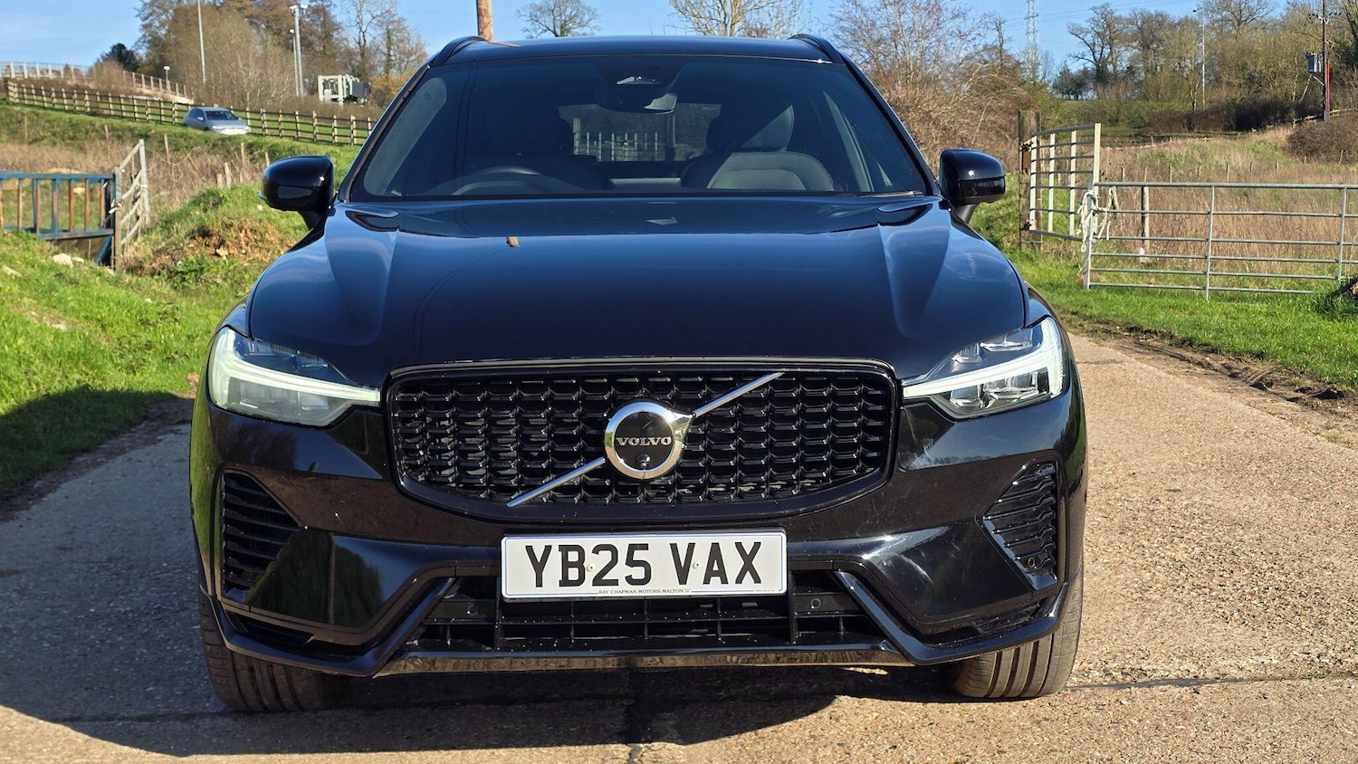 Used Volvo XC60 2025 for sale - 77723156: Photo 3