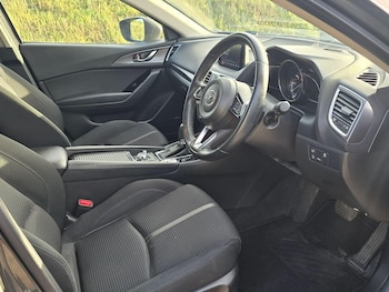 Used Mazda Mazda3 2017 for sale - 76425226: Photo