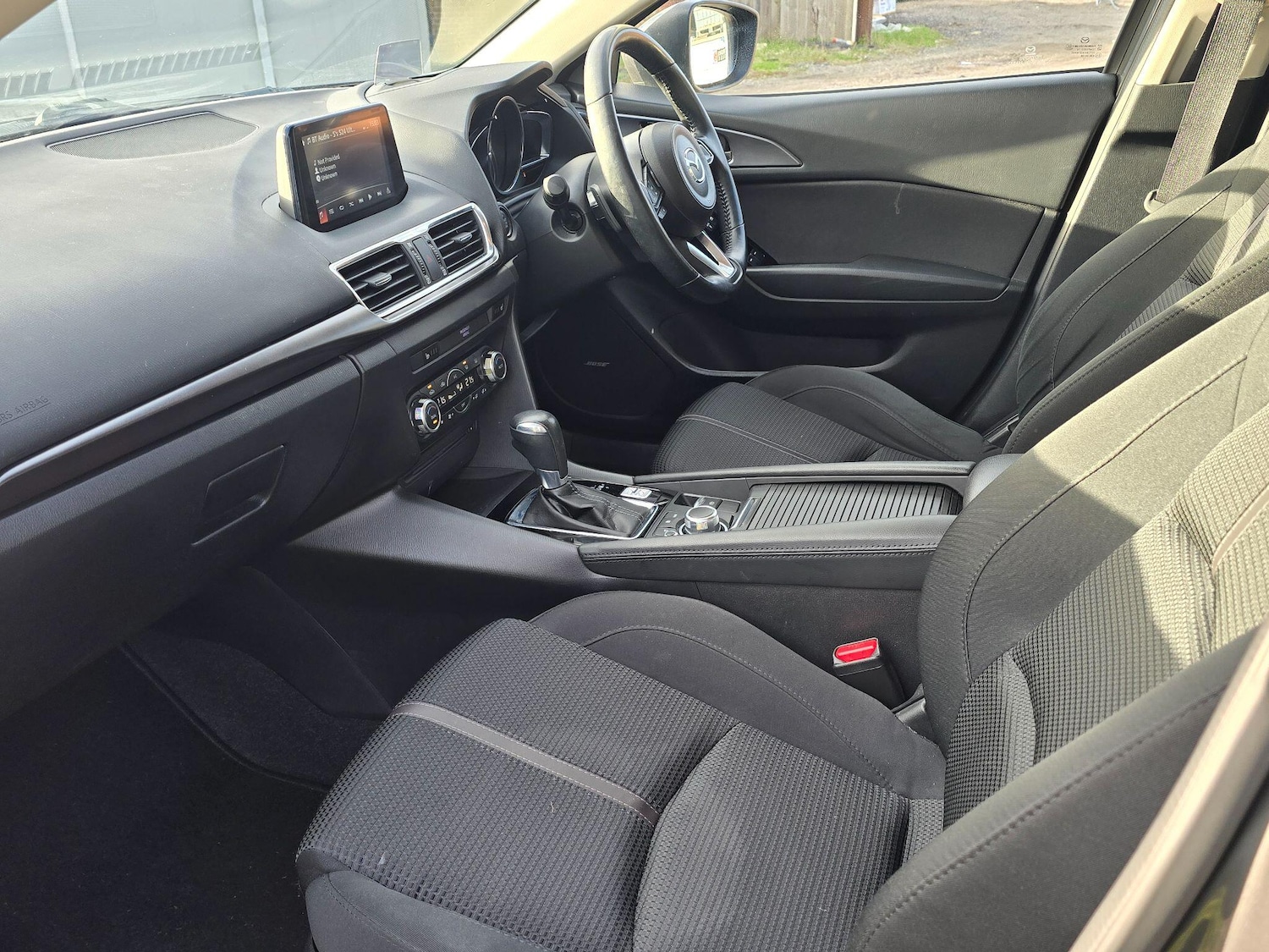 Used Mazda Mazda3 2017 for sale - 76425226: Photo 5