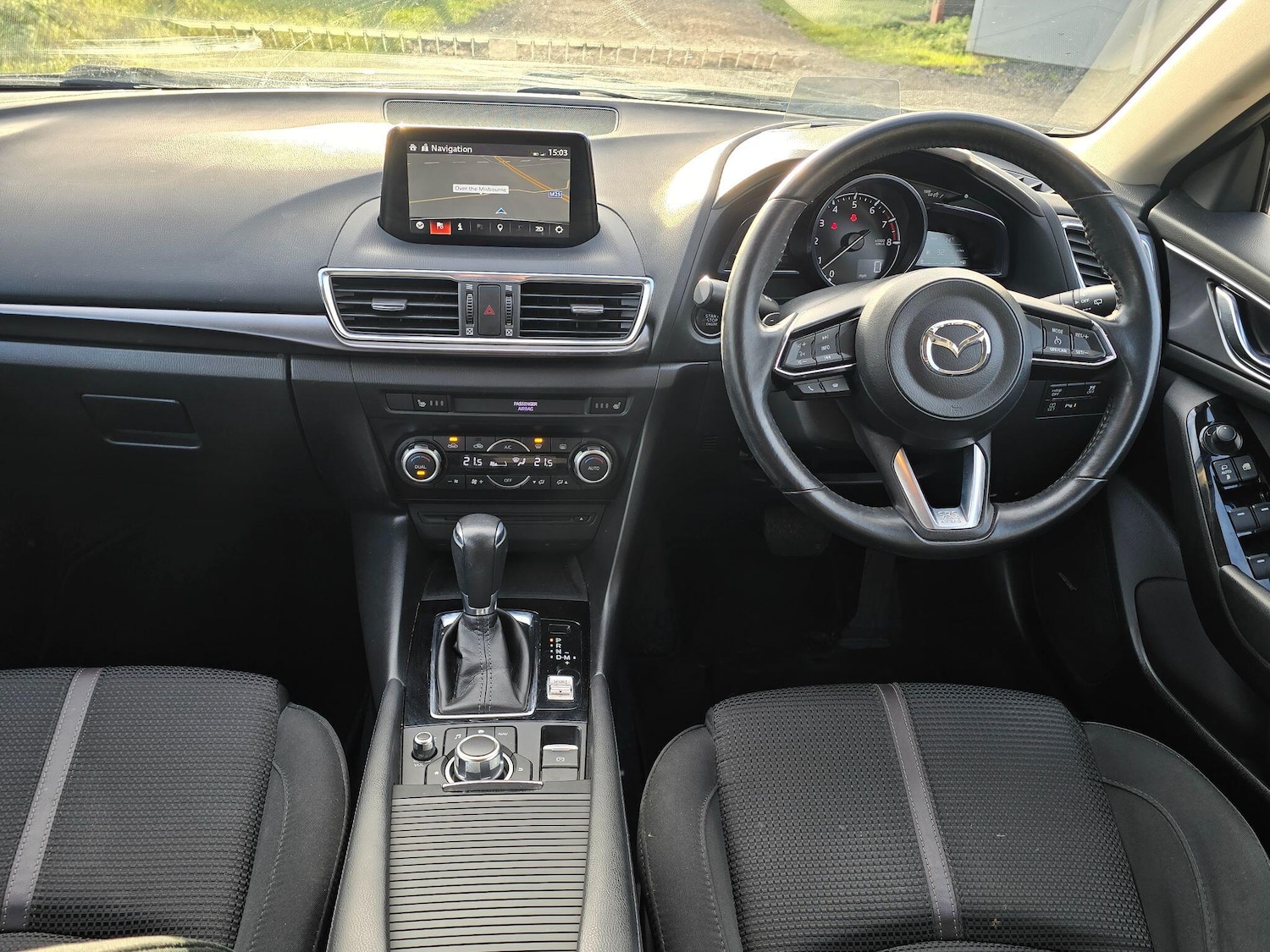 Used Mazda Mazda3 2017 for sale - 76425226: Photo 6