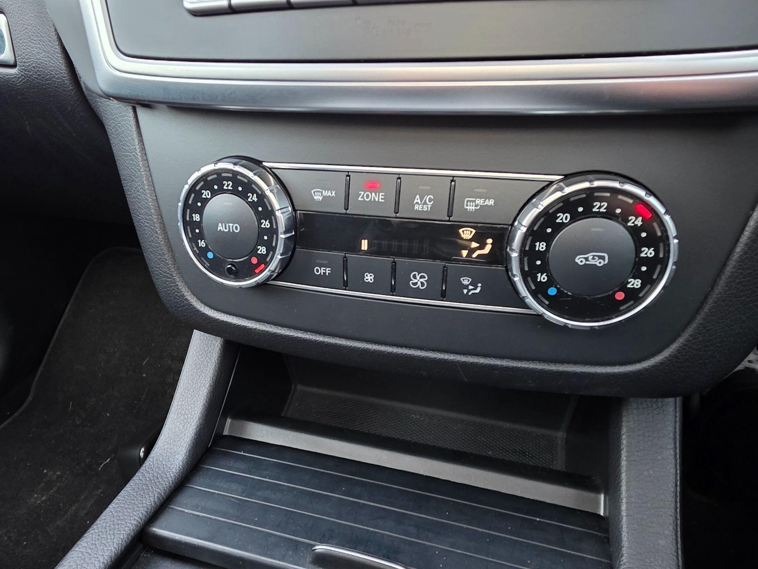 Used Mercedes-Benz M Class 2015 for sale - 77315067: Photo 17