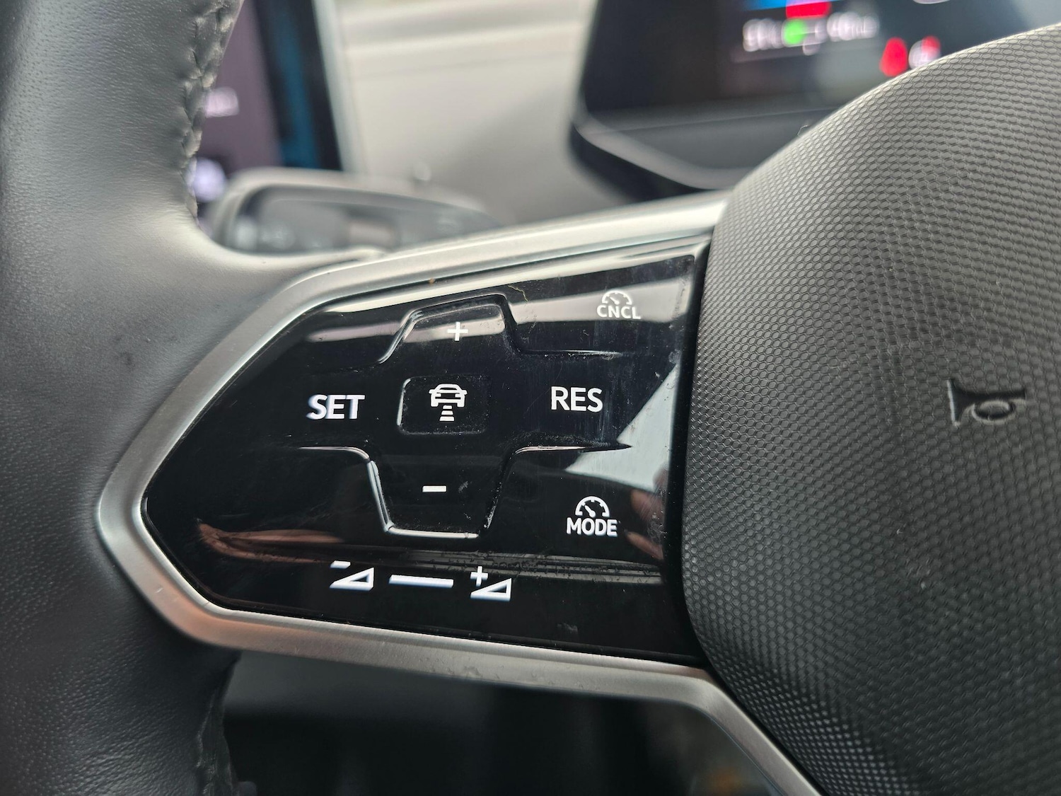 Used Volkswagen ID.4 2024 for sale - 77097688: Photo 15