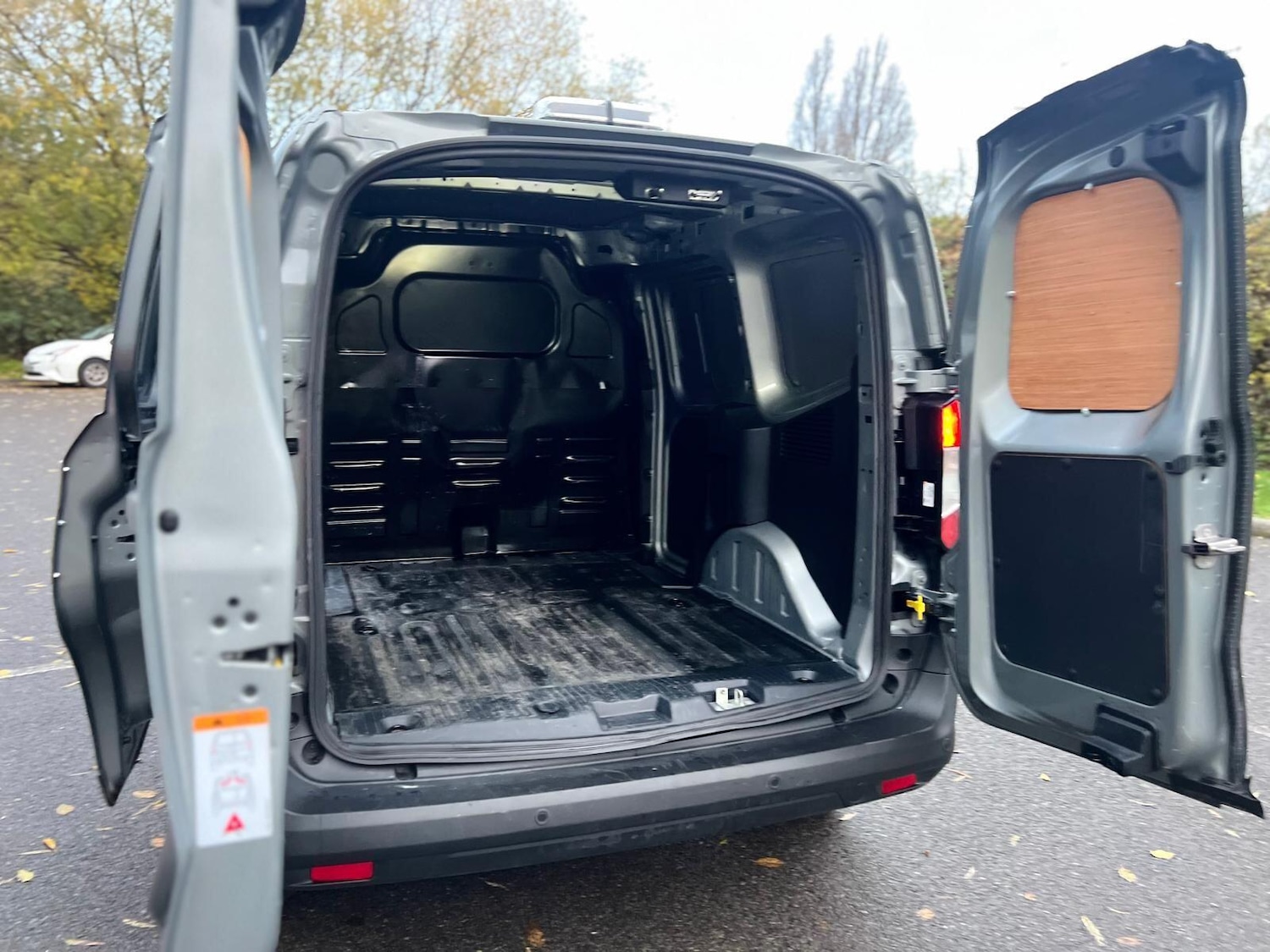 Used Ford Transit Courier 2024 for sale - 76839467: Photo 36