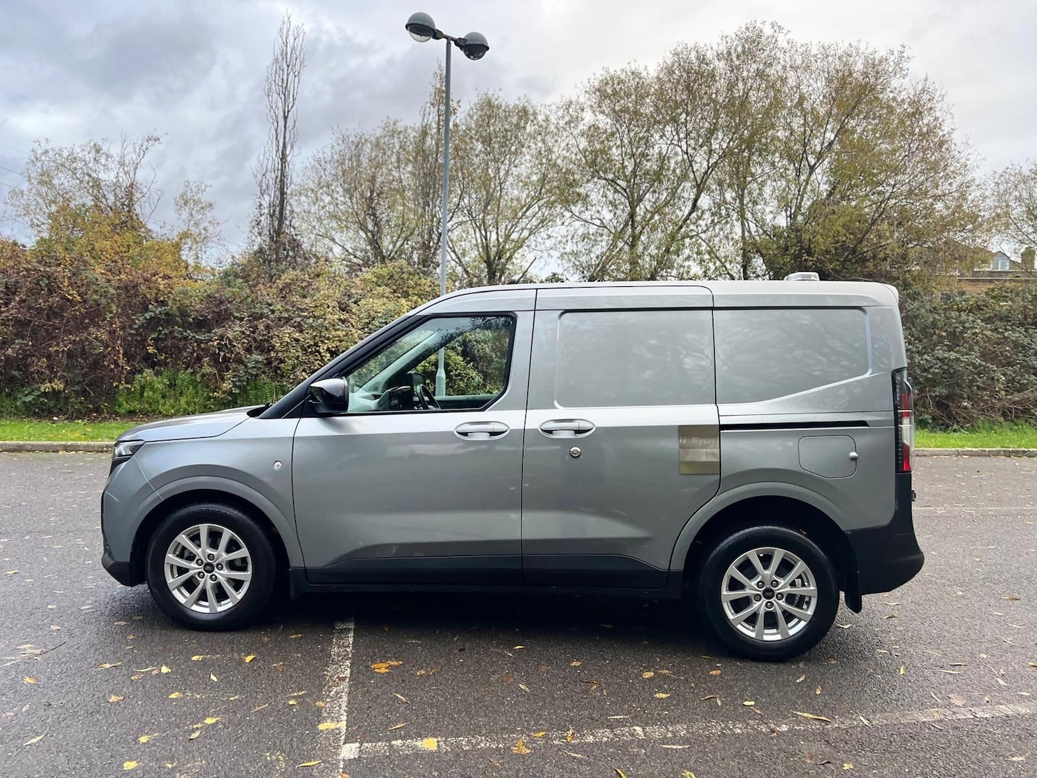 Used Ford Transit Courier 2024 for sale - 76839467: Photo 4