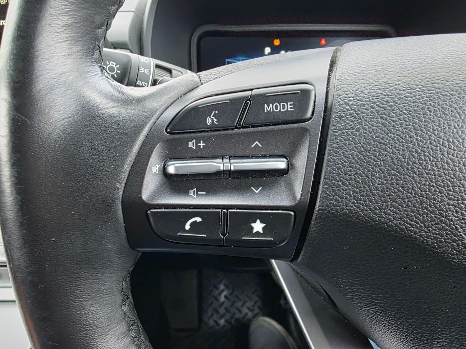 Used Hyundai KONA 2023 for sale - 77097704: Photo 15