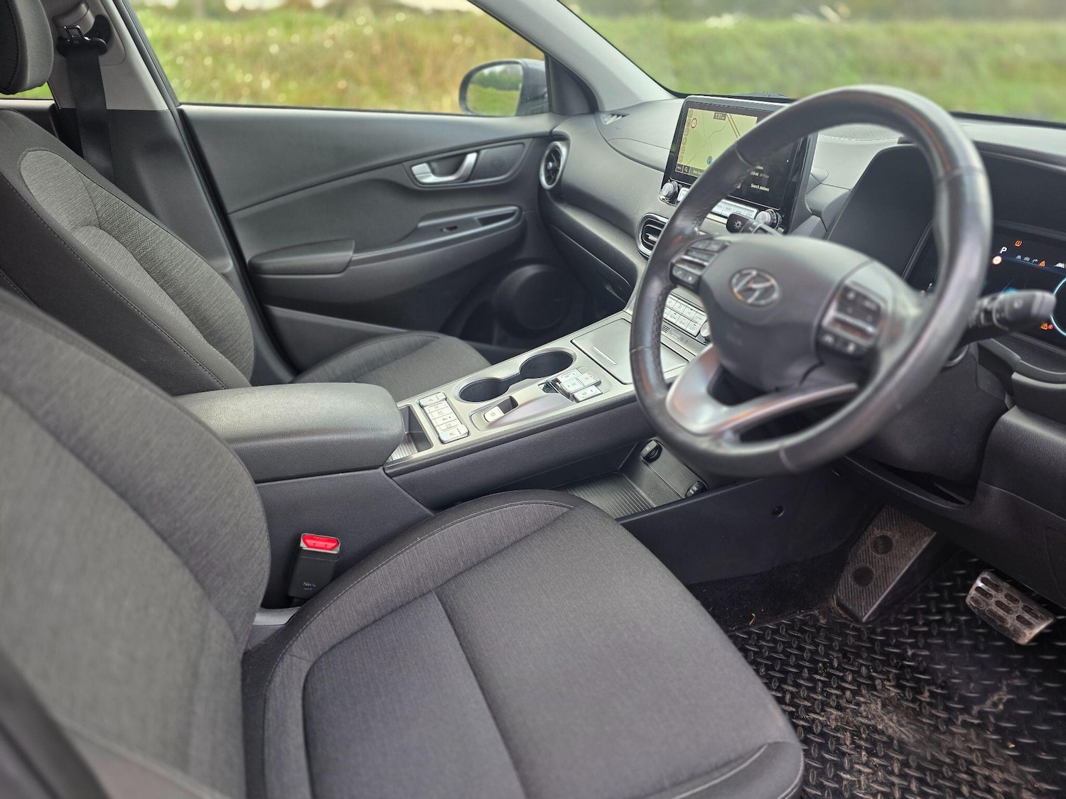 Used Hyundai KONA 2023 for sale - 77097704: Photo 5