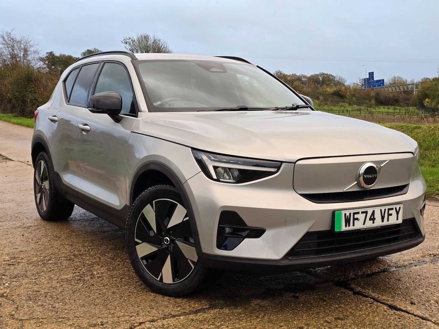 Used Volvo XC40 2024 for sale - 76432534: Photo 5