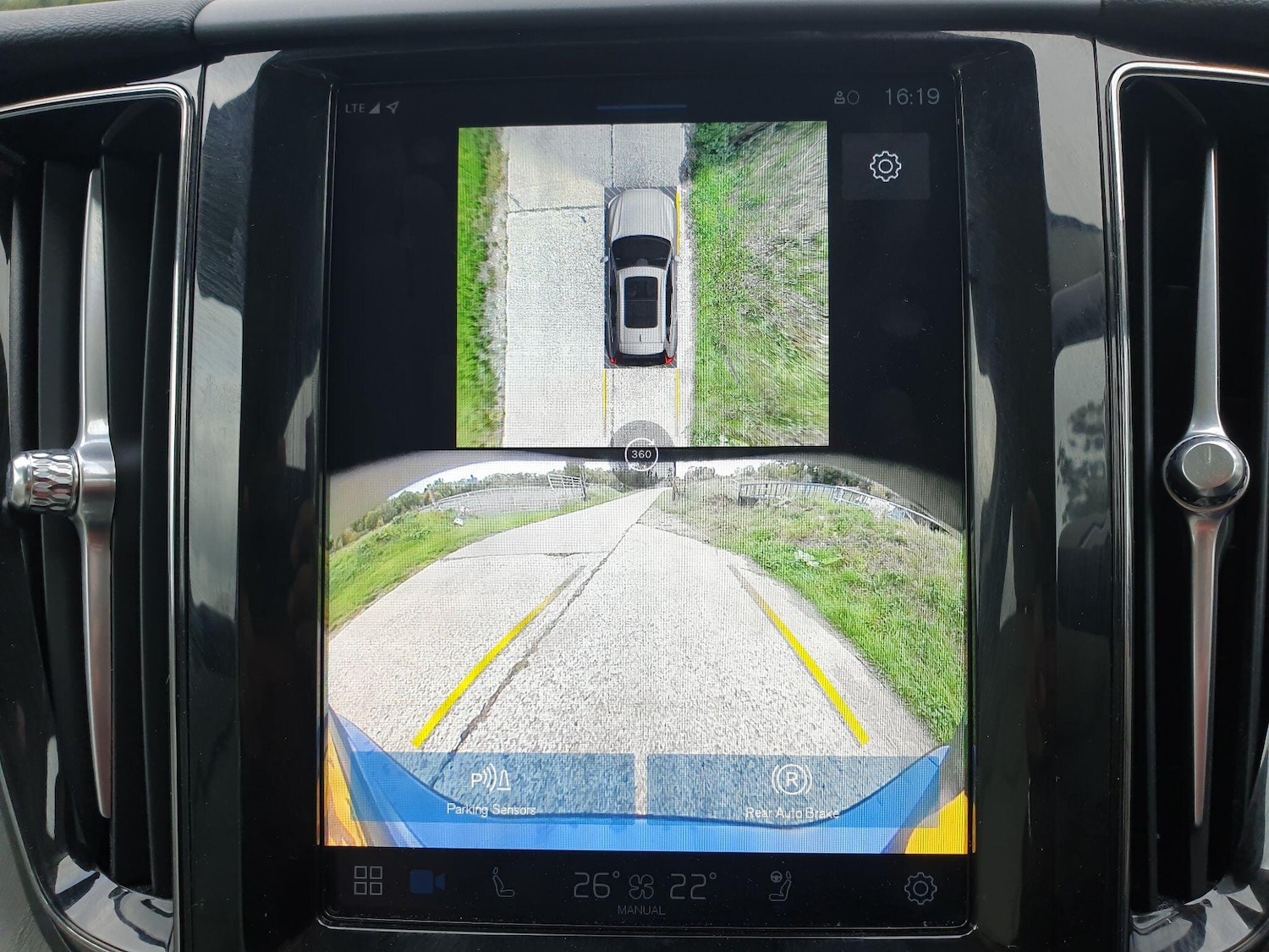 Used Volvo XC60 2024 for sale - 77098218: Photo 21