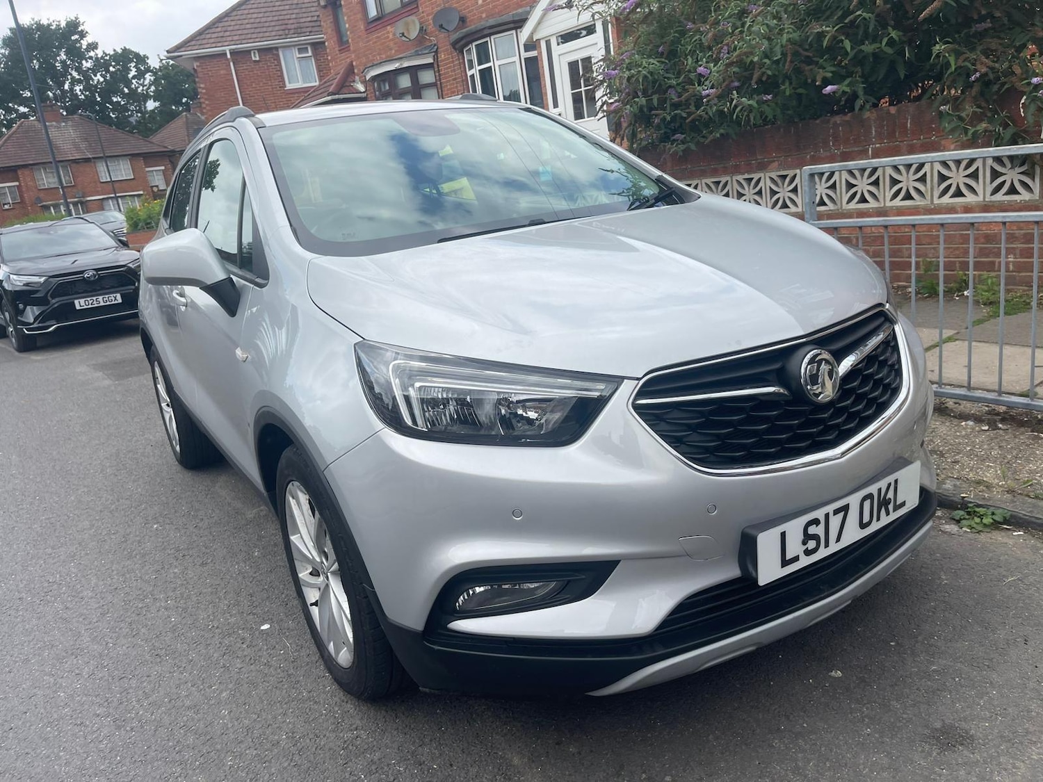 Used Vauxhall Mokka X 2017 for sale - 76424303: Photo 2