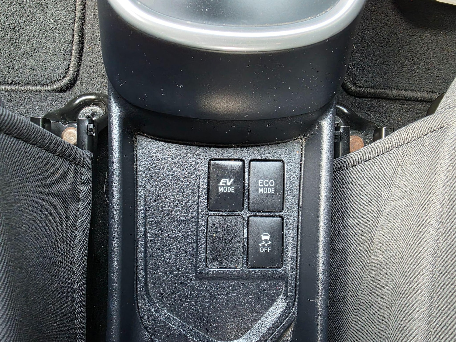 Used Toyota Yaris 2020 for sale - 76424947: Photo 17