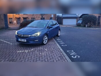 Used Vauxhall Astra 2018 for sale - 77411821: Photo