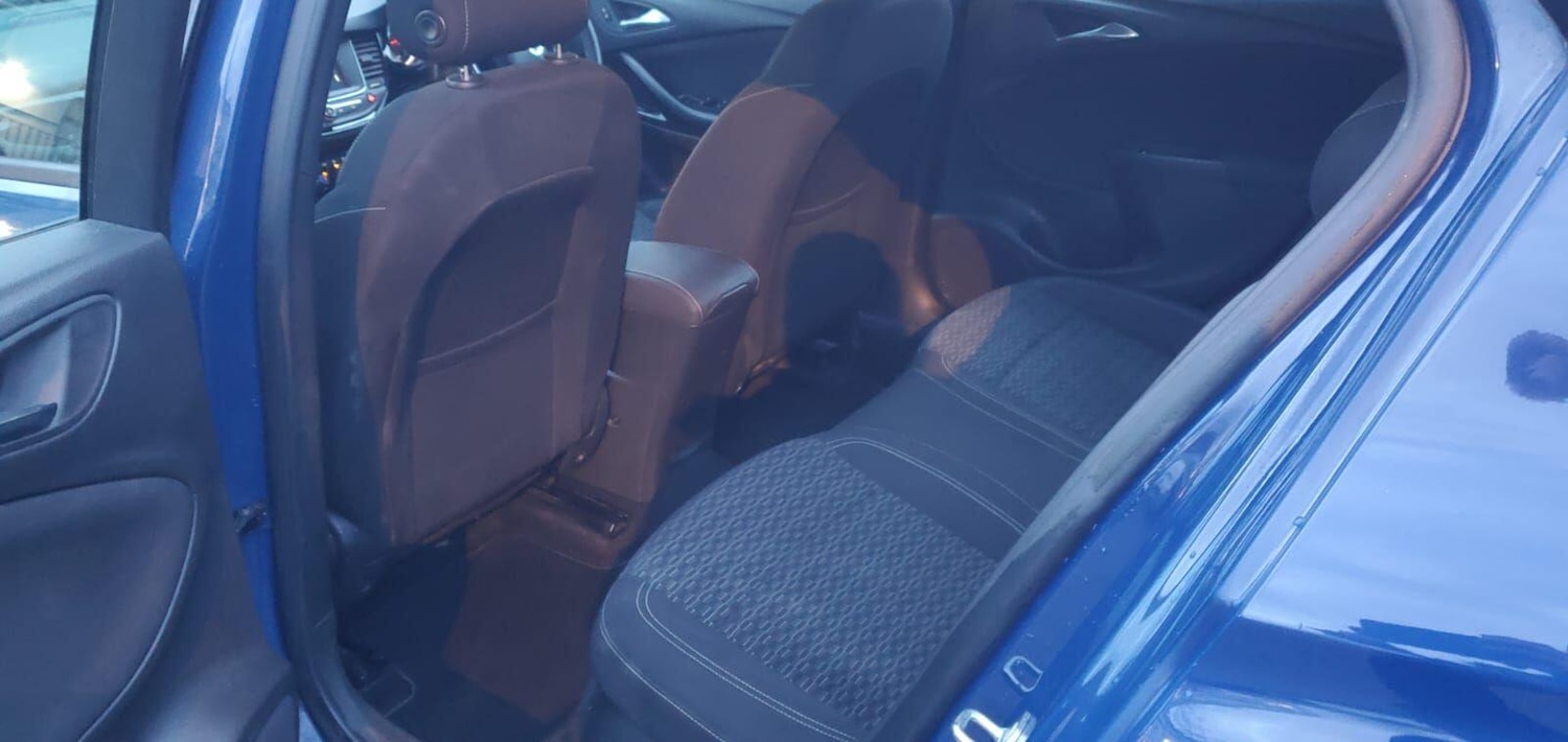 Used Vauxhall Astra 2018 for sale - 77411821: Photo 7