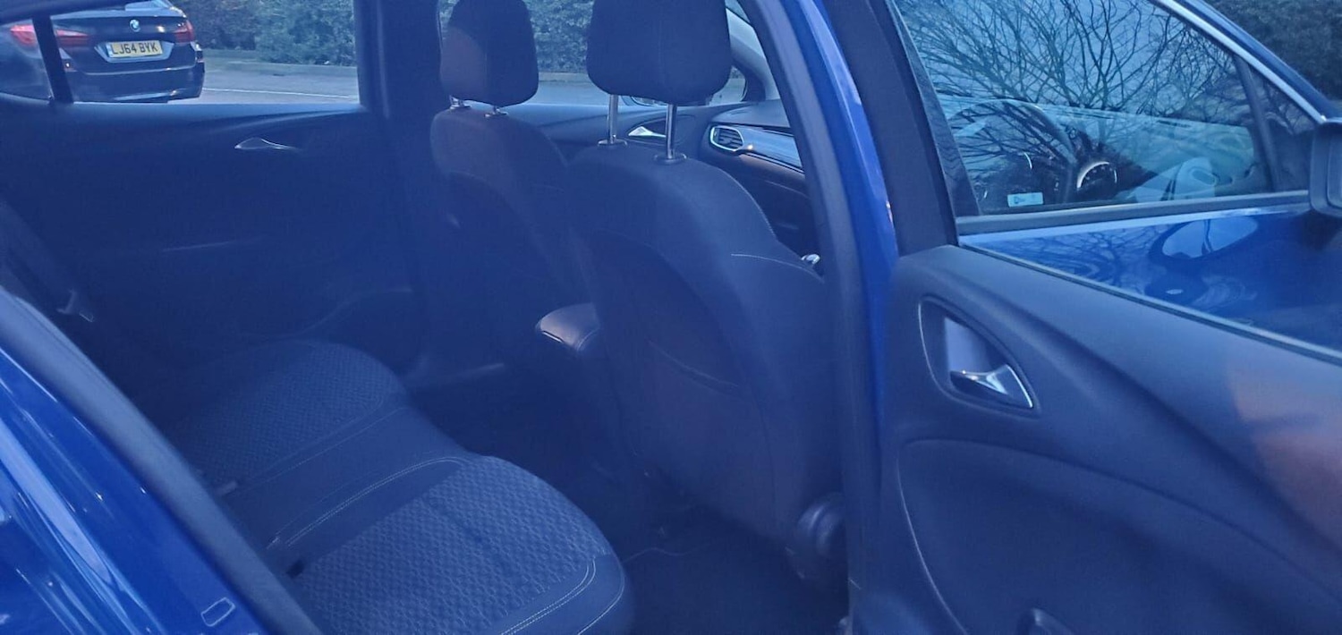 Used Vauxhall Astra 2018 for sale - 77411821: Photo 8