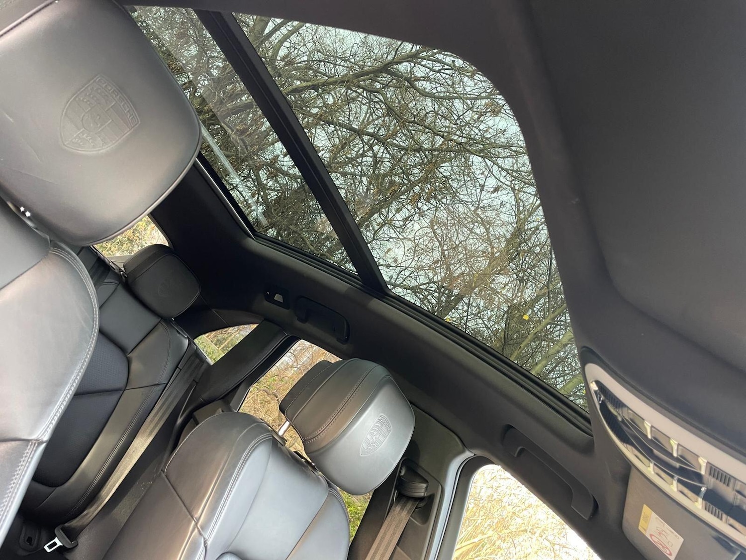 Used Porsche Macan 2020 for sale - 77109746: Photo 11