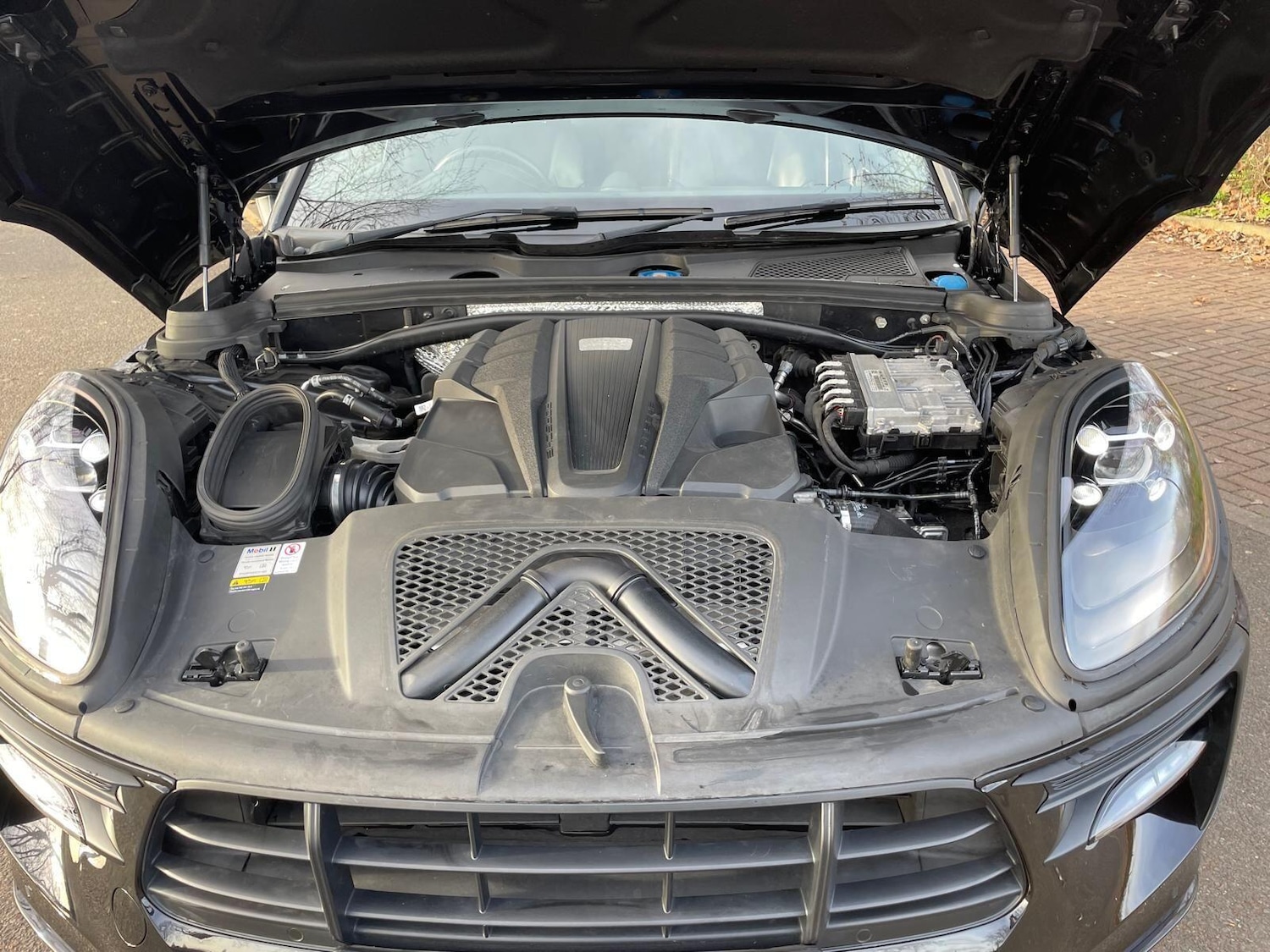 Used Porsche Macan 2020 for sale - 77109746: Photo 24